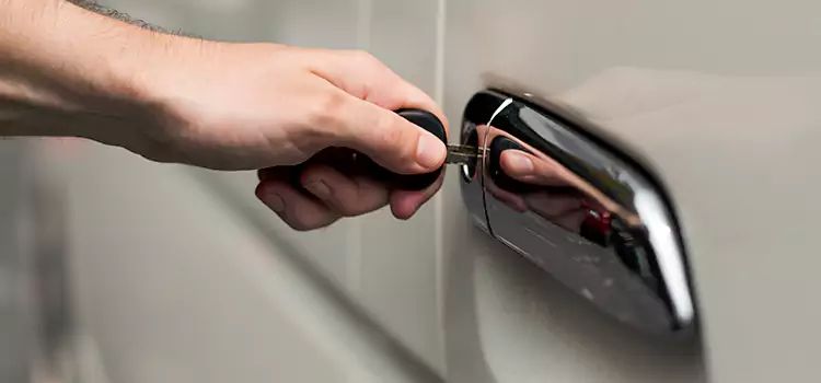 Why Choose Our Auto Locksmith Team in Moorhead, MN?